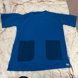 Figs Alps Blue Bene- Crew Scrub Top XXS